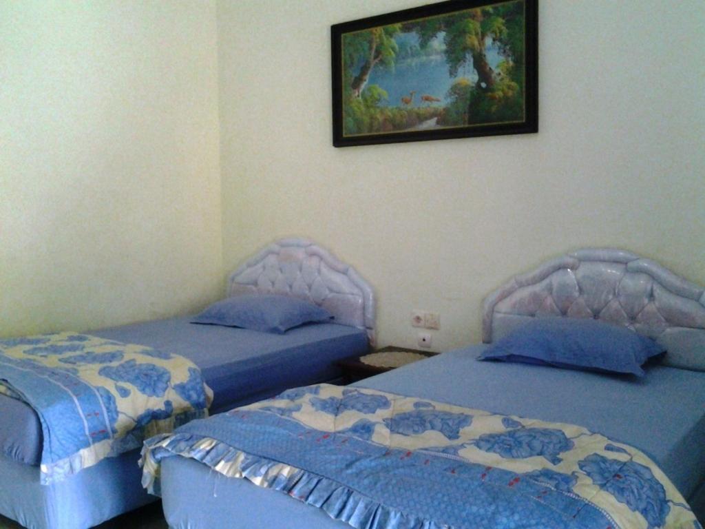 Hotel Wisma Djaja Syariah Bojonegoro Zimmer foto
